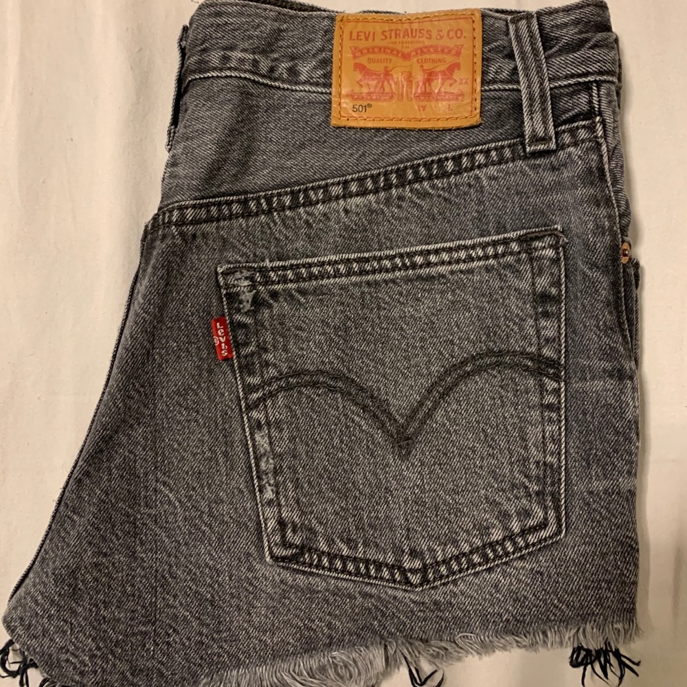 Levis 501 jean shorts